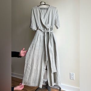 Everlane Linen Jumpsuit size 8